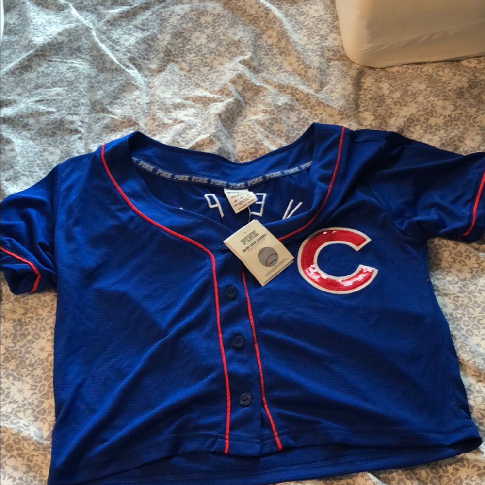Never worn. Super cute